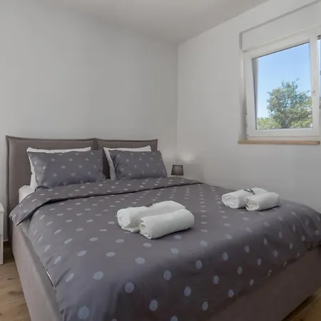 Cancar By Seeadria Agency Apartment Fiorini