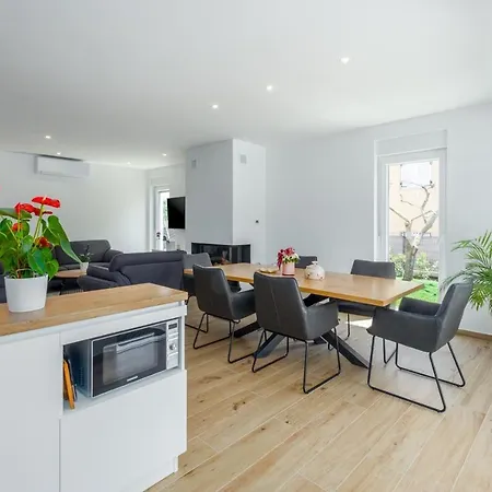 Cancar By Seeadria Agency Apartment Fiorini