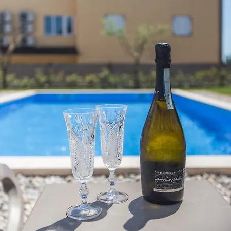 Cancar By Seeadria Agency * Fiorini